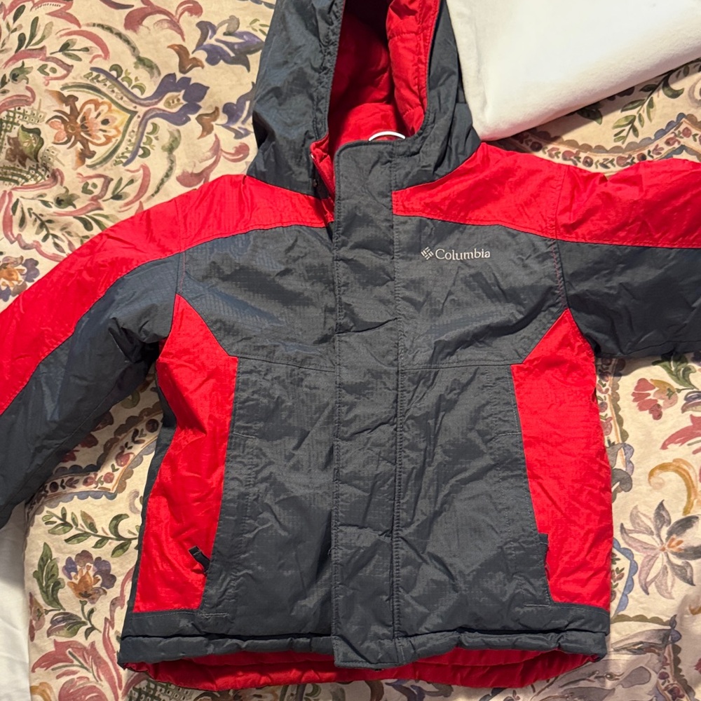 Columbia Kids Puffer Jacket in Red and Gray